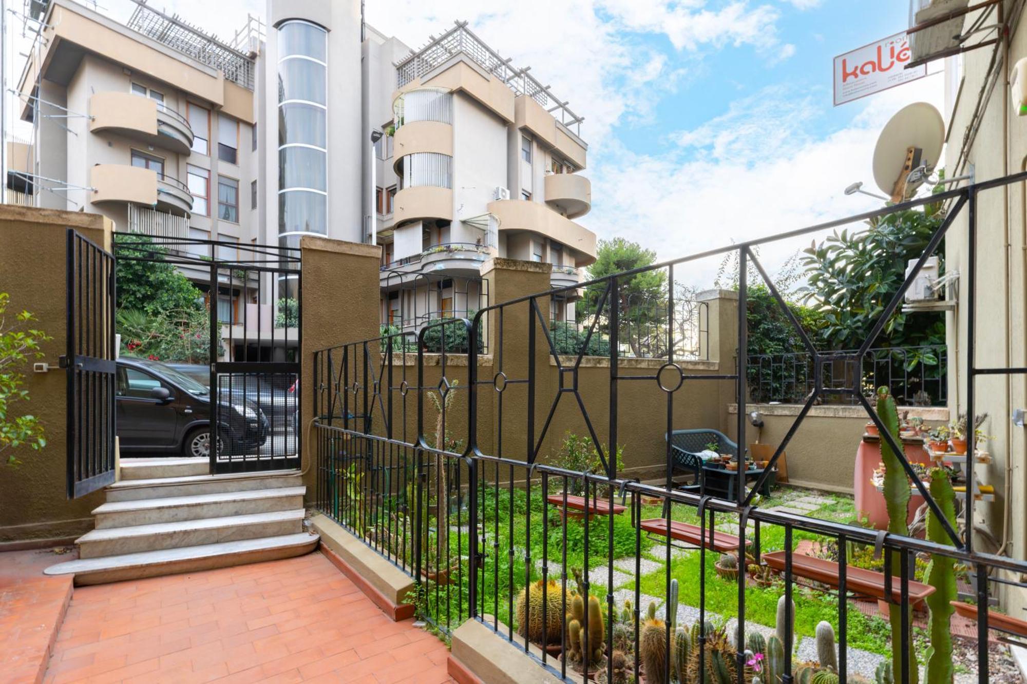 Kalie Rooms Guest House Κάλιαρι Εξωτερικό φωτογραφία